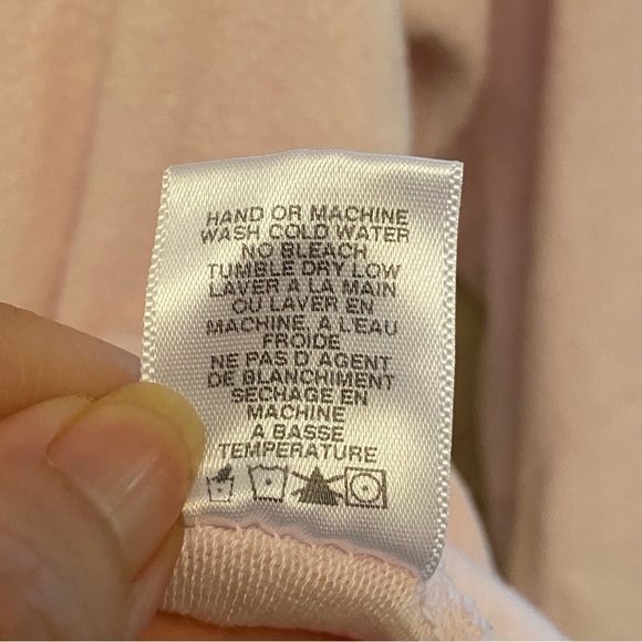 WILDFOX Girls Kids Pink Heart Graphic Sweater Size 12 - Picture 6 of 7